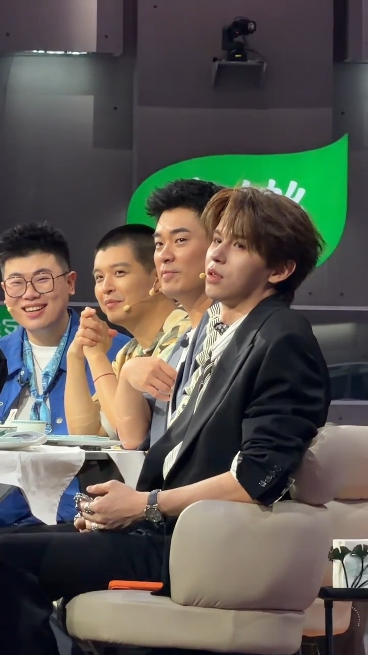 陈赫马頔从五哈吃到天才厨人赵小童何浩楠厨综合体天才厨人 五哈的好朋友陈赫来了，十