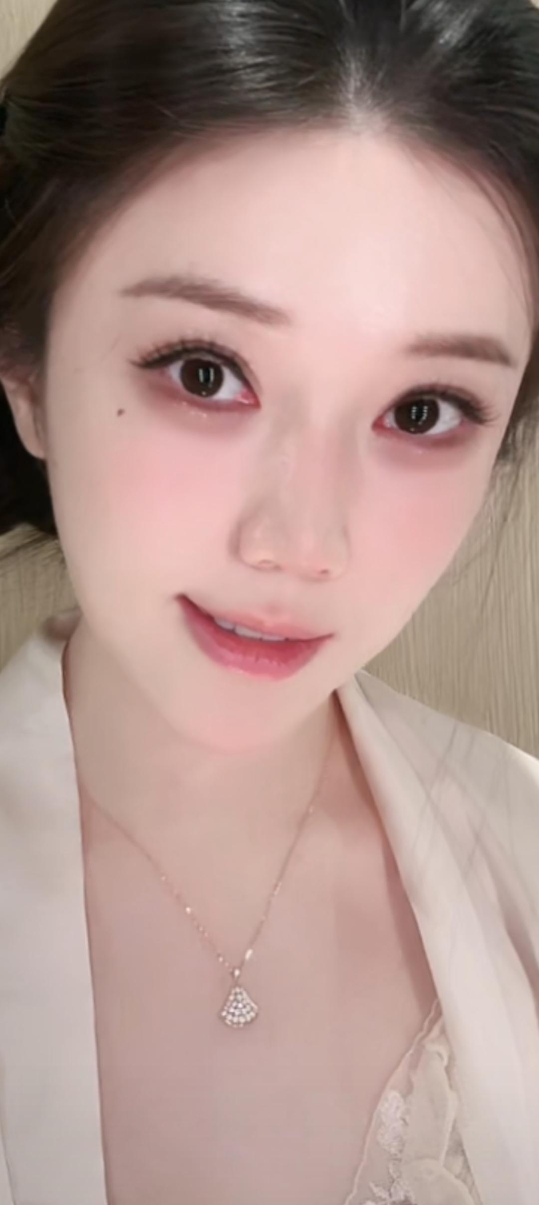 这位小姐姐好温柔啊！