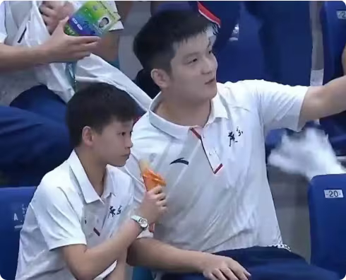 自愿退赛别骂我了 