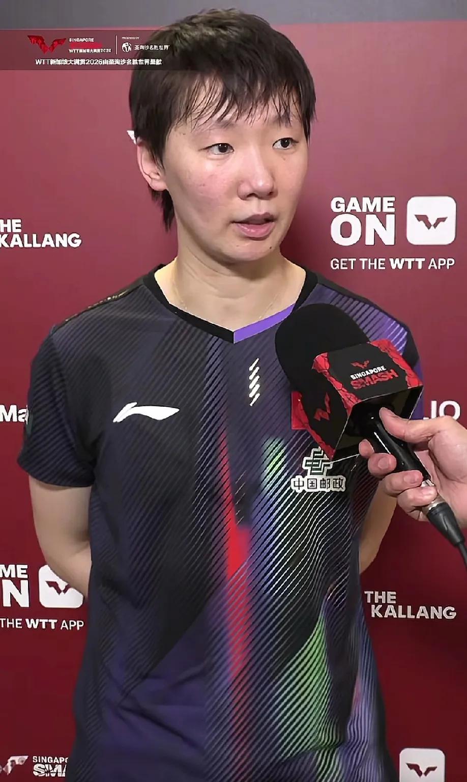 王曼昱的希望要落空了，在采访时她说，希望碰到自己的队友王艺迪，曼昱的心还是偏向了