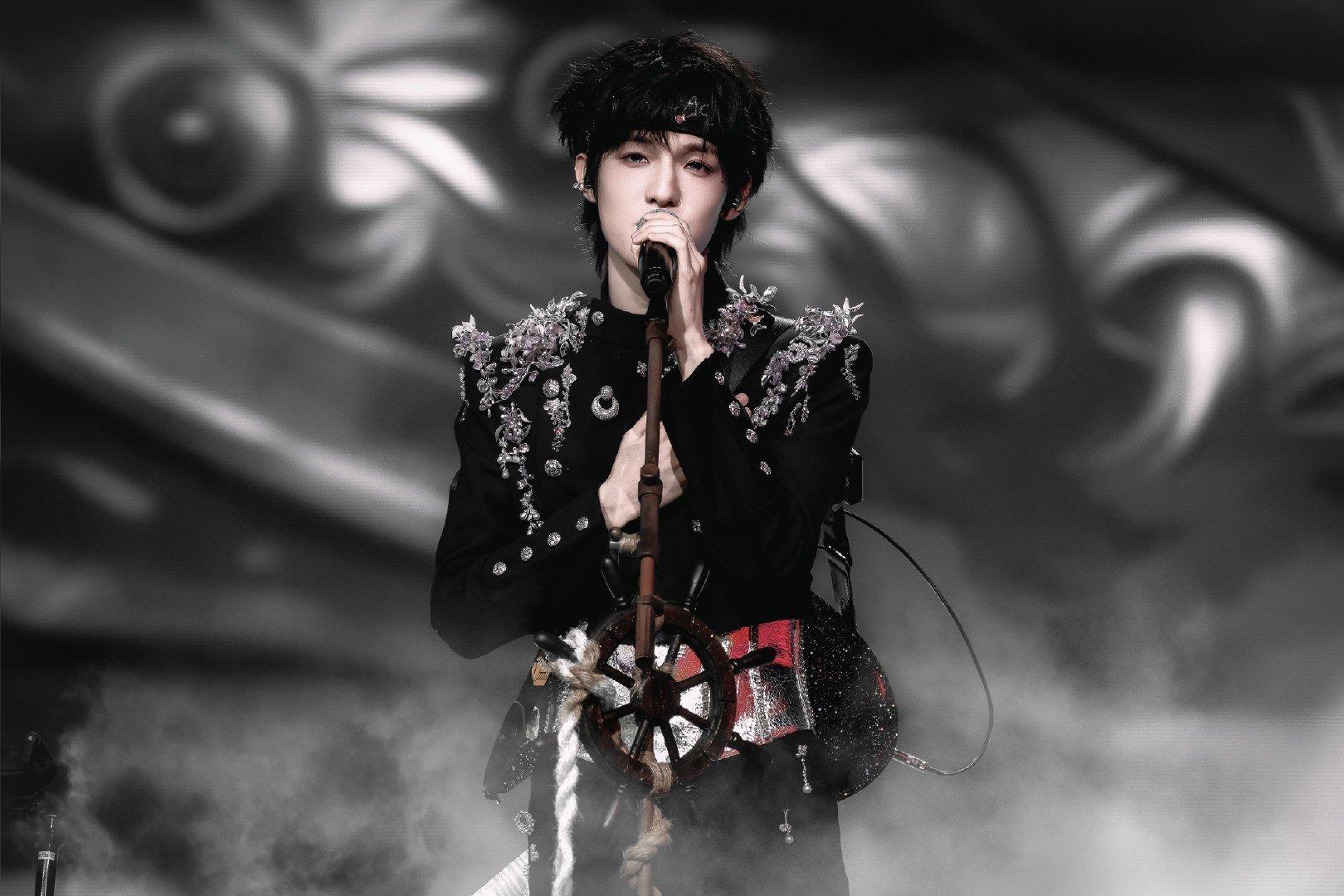 张泽禹连续两年收到利物浦的生日祝福 连续两年！利物浦都给张泽禹发生日祝福了。这不