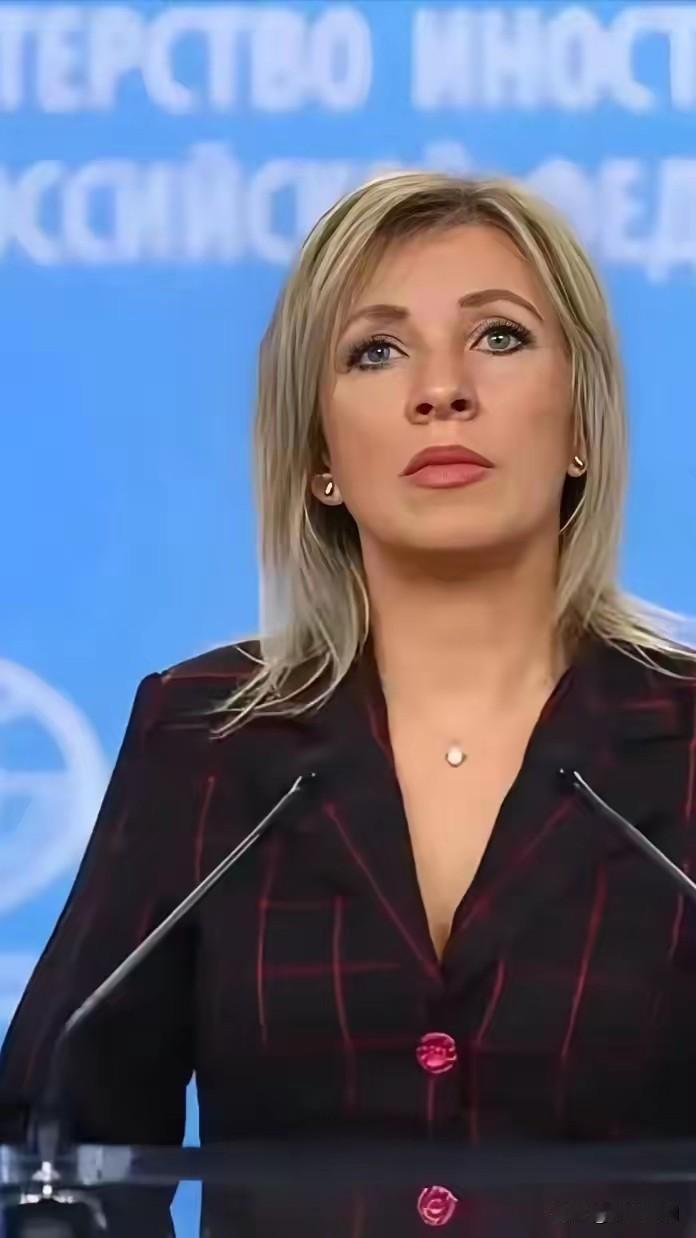 俄罗斯最近干了件让全世界都没想到的事！它没搞军演也没放狠话，反而转身对北约欧盟递