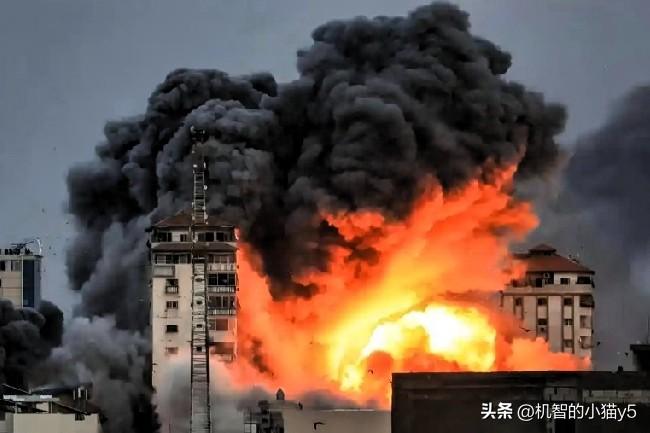 美伊矛盾确实不会因一纸协议轻易停止。
就拿2026年4月11 - 12日在伊斯兰