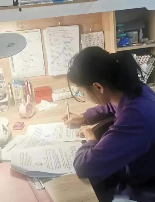 凡是英语成绩差的孩子，看我这个实用性很强的方法，能帮助你轻松上130分以上。不管