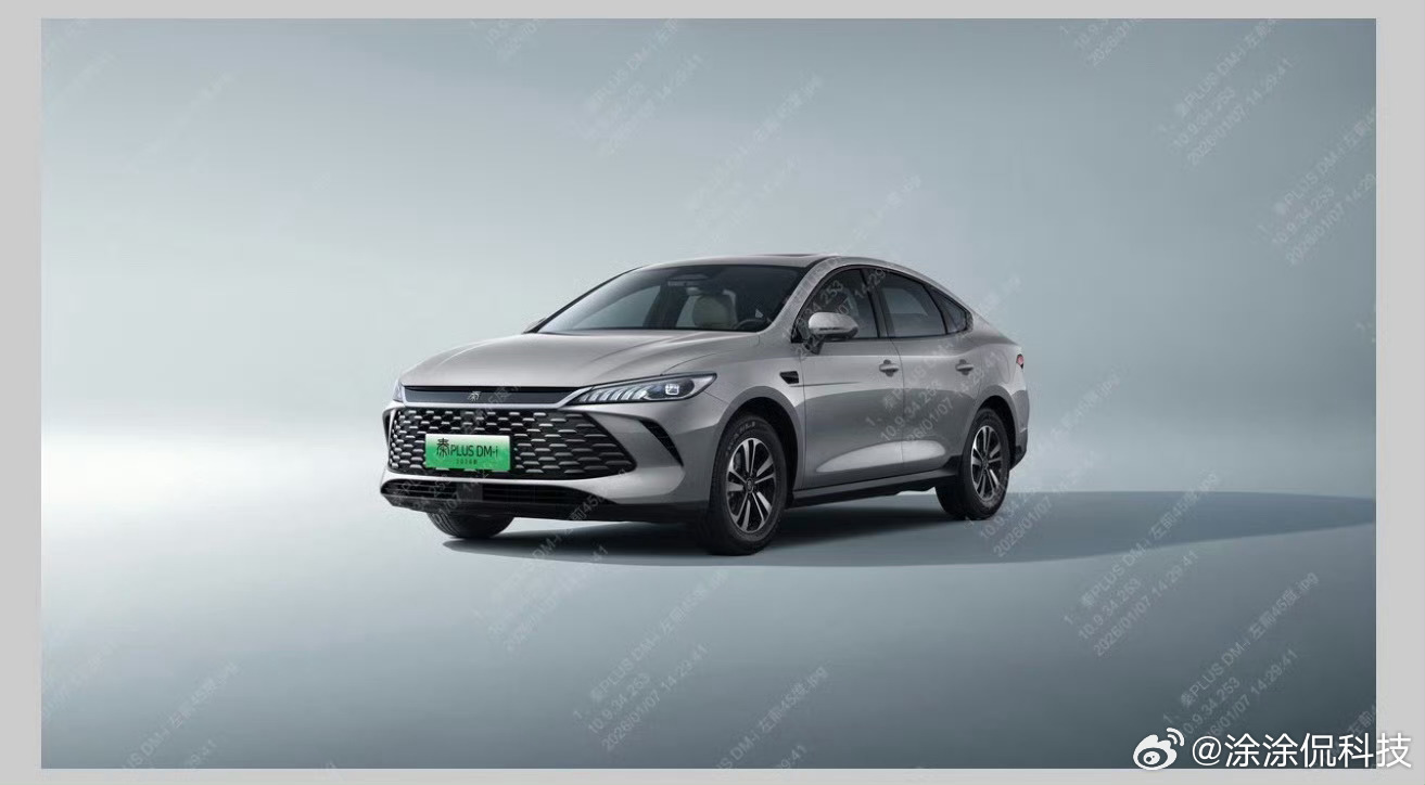 比亚迪这波操作太绝了！之前总有人吐槽插混车纯电续航短，天天充电烦得要命。现在比亚