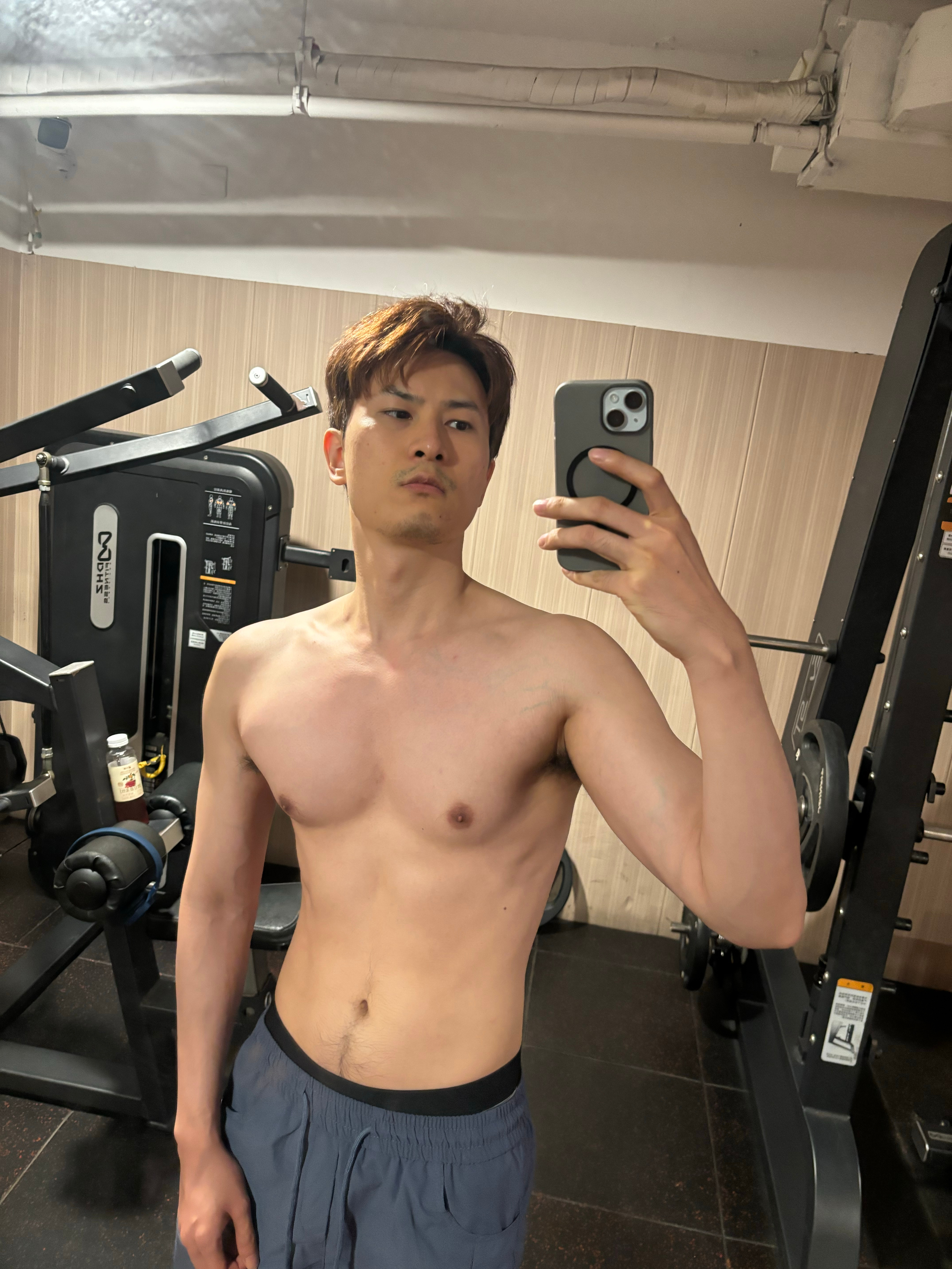 今日练胸✅ ​​​