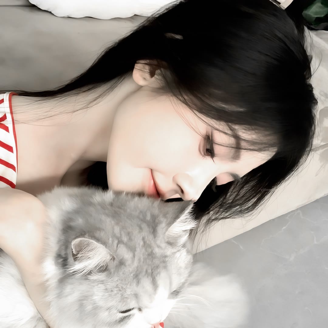 jjy鞠婧祎姜黎非jjy鞠婧祎千香冬天手好冷 想伸进你们的钱包里˵0𖥦0˵