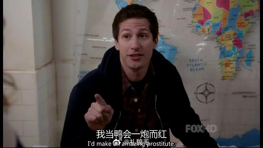 看完两季了才来推荐本人终于找到摩登家庭之后的的又一部人生喜剧：brooklyn9