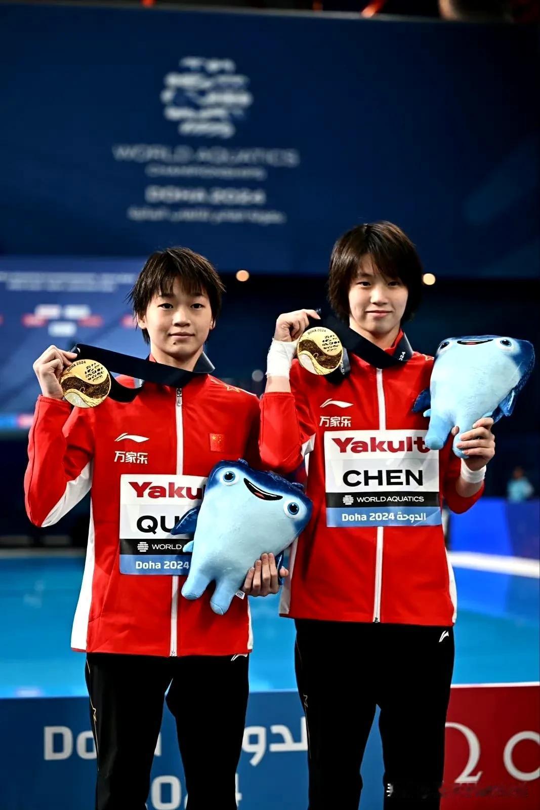 全红婵陈芋汐世锦赛三连冠
世锦赛女子双人10米台决赛：
全红婵/陈芋汐🇨🇳：