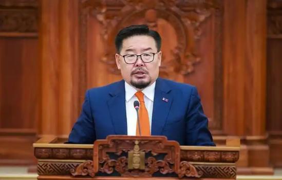 蒙古这回真是变了样！新总理一上台，就当着中国的面，把边境上几十年的老难题一股脑敲