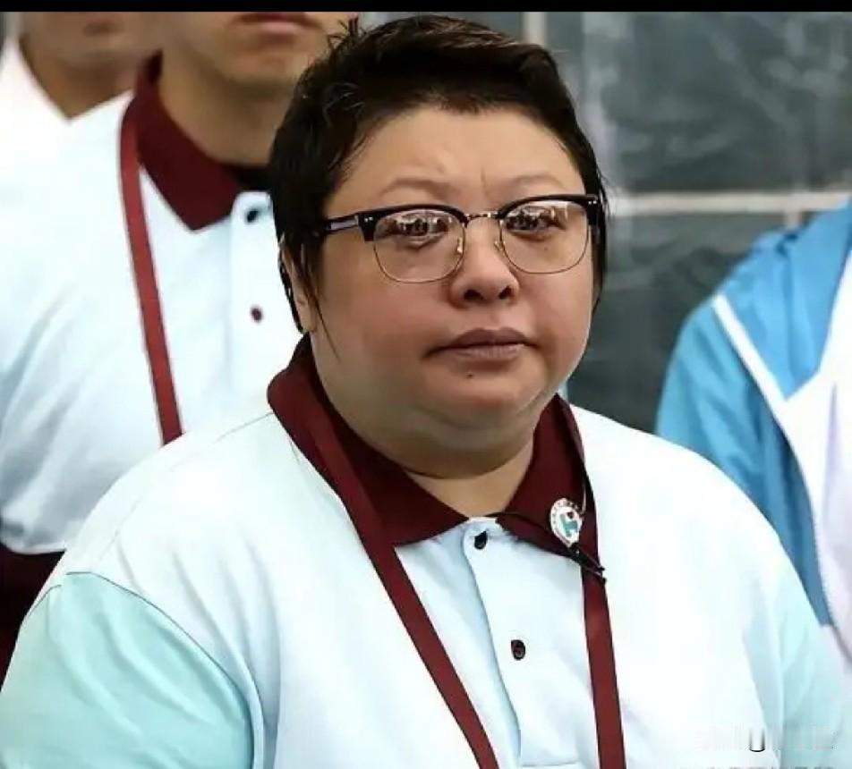 广西洪水漫过屋顶5万人转移时，黄晓明基金会在装车，韩红基金会在调研，王俊凯在紧急