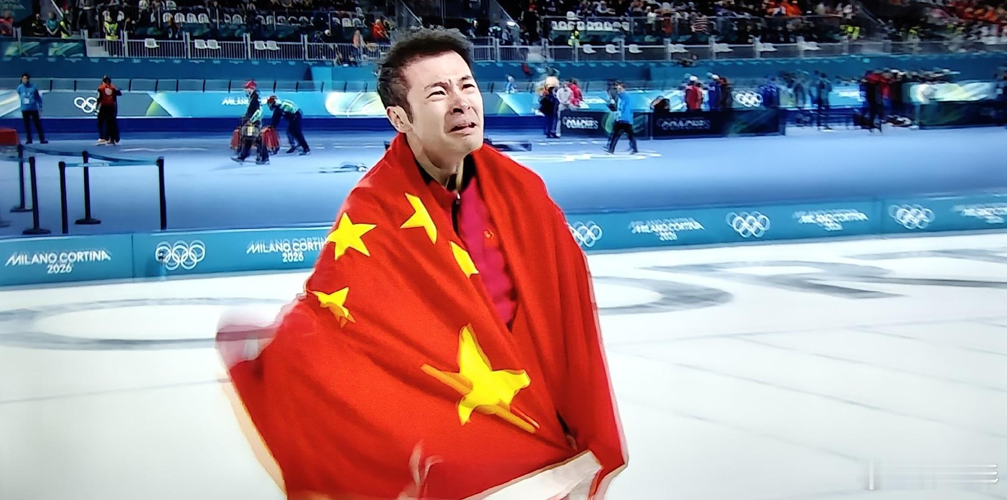 宁忠岩金牌米兰冬奥会春节 中国米兰冬奥会的第三金，来自老将宁忠岩的速度滑冰150