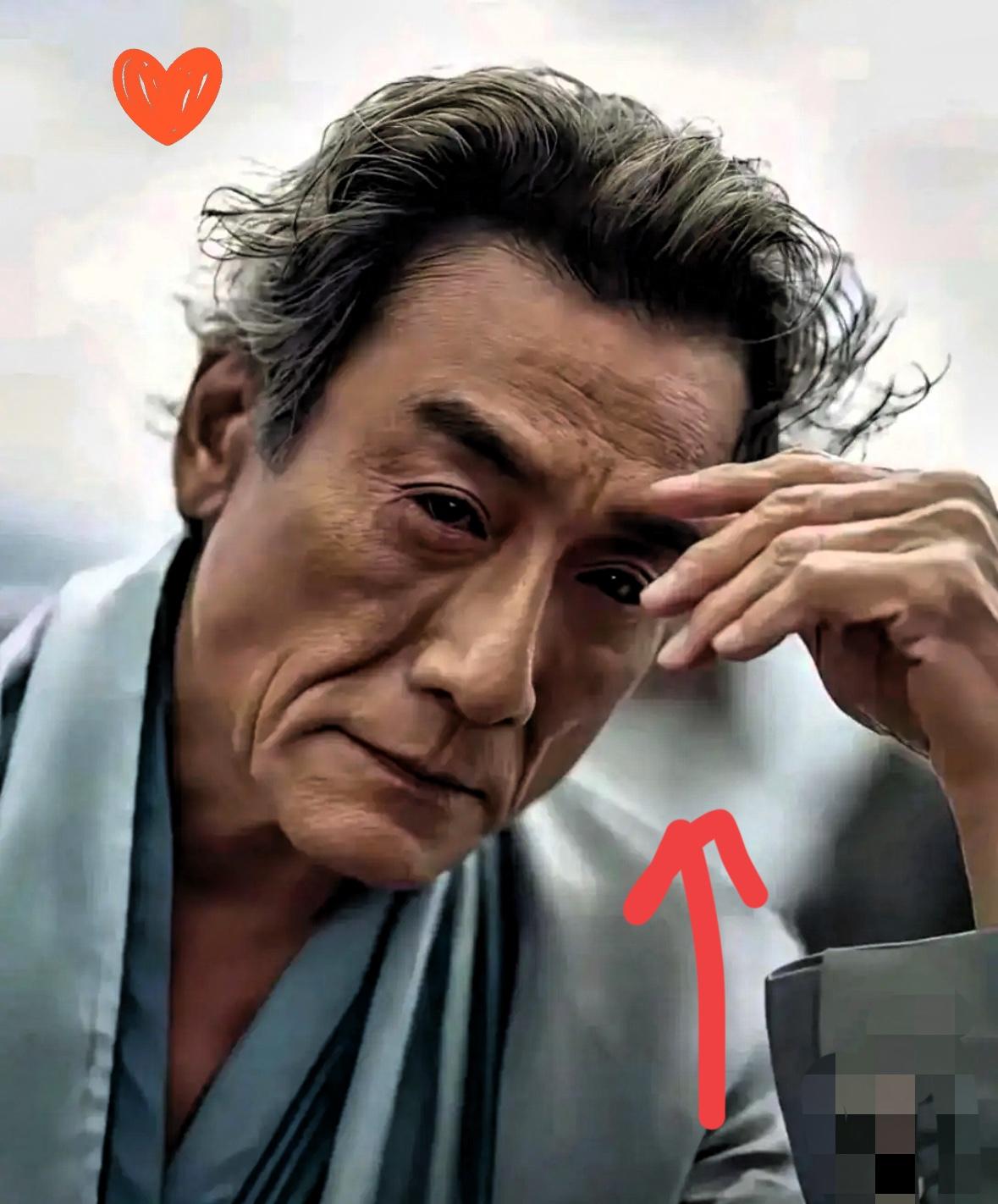 为什么梁家辉还在拍戏？
原因很简单，
不是因为他缺钱了，也不是因为他想蹭热度，而