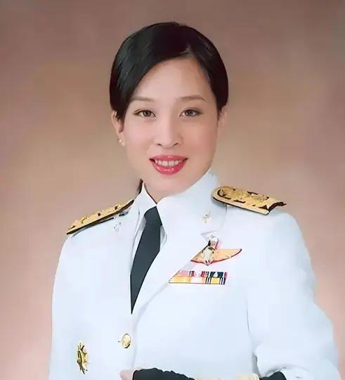 终于公布去世了的消息。

泰国公主自从2022年12月14日因心脏问题失去知觉，