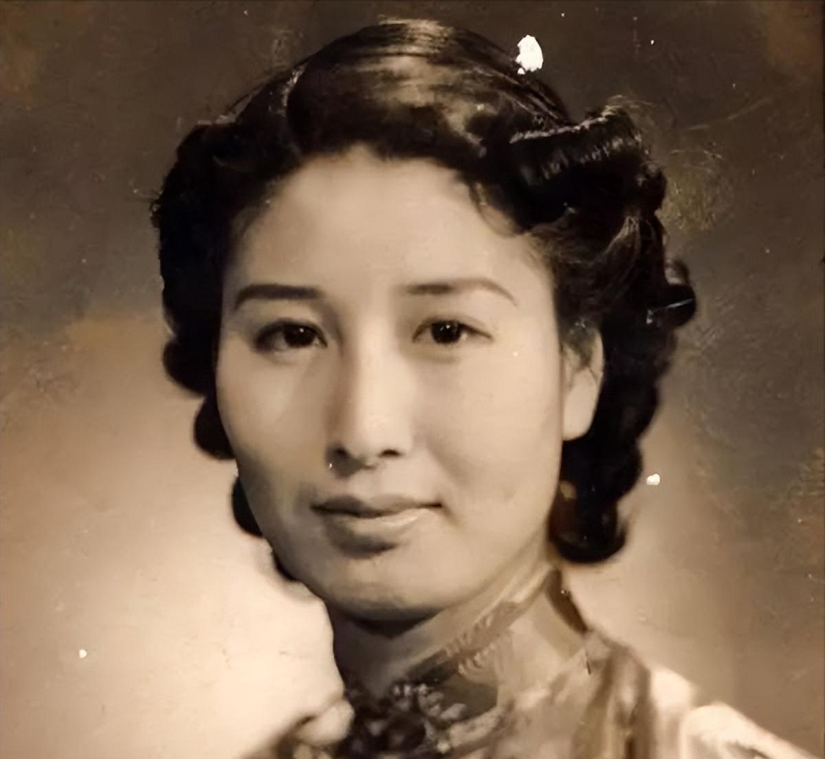郑苹如因美貌诱杀汉奸，被捕于厕所后，竟遭汉奸太太各种虐待与折磨，她经历了什么？