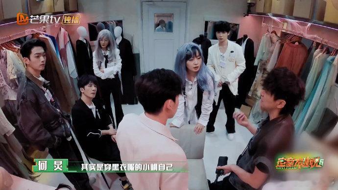 #周笔畅卡皮巴拉系艺人#周笔畅情绪太稳定了吧，怎么摆弄都不生气，卡皮巴拉本人了[