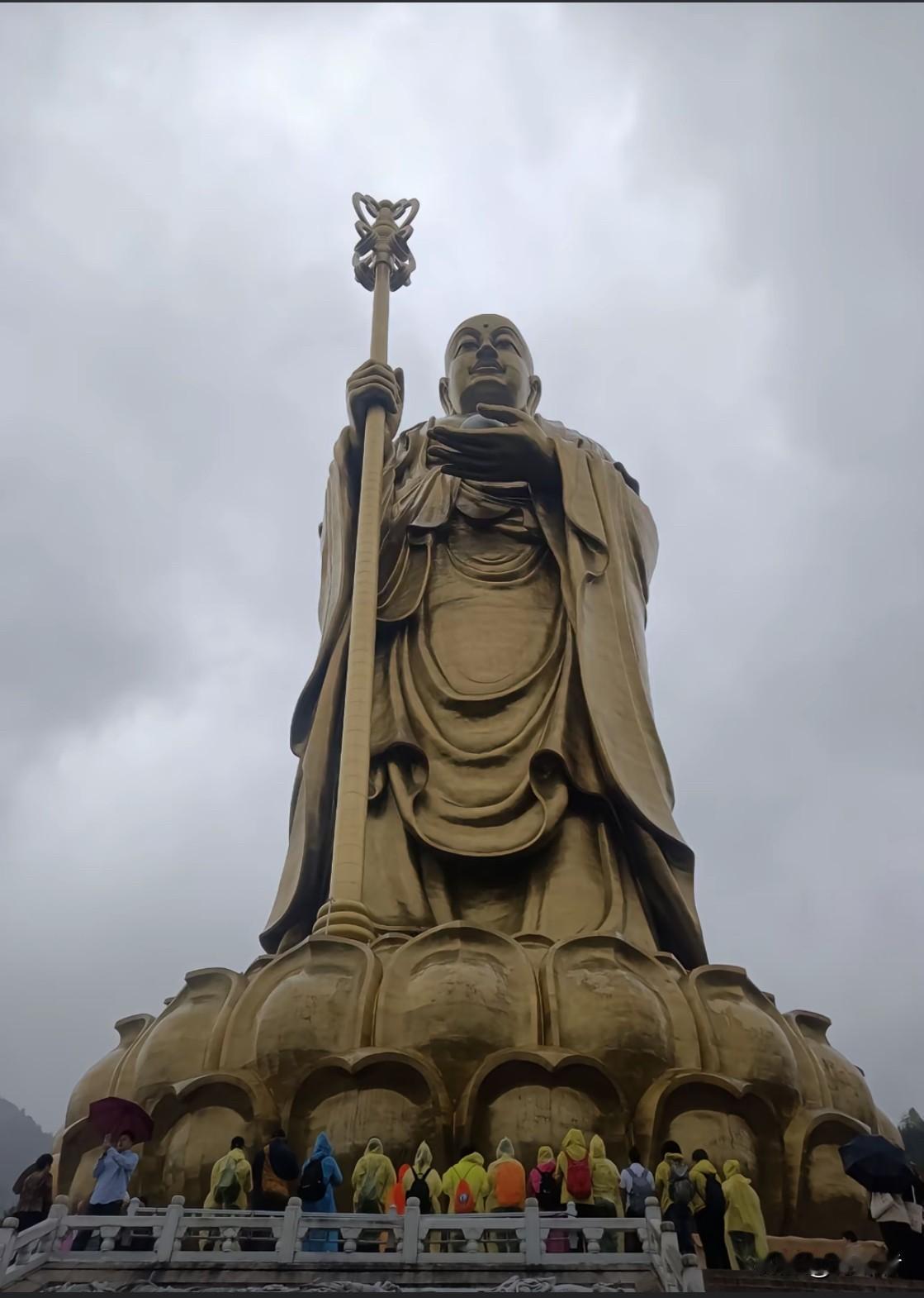 科学的尽头是玄学，
无意间听到“破瓦法”，大千世界，无挂无碍，自来自去，自由自在