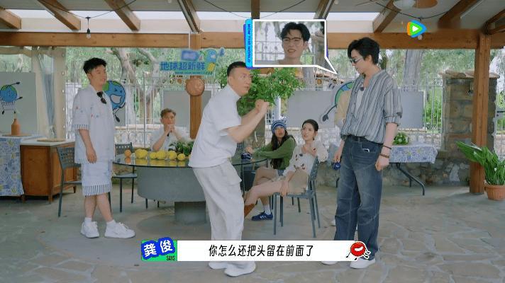 陈赫用脸制止孙红雷地球超新鲜 陈赫这波用脸制止孙红雷的操作绝了！面对红雷哥的询问