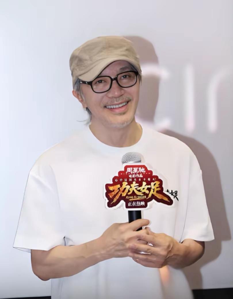 《功夫女足》热映，让很多人开始好奇，周星驰为何自己不在电影中出演的。都知道，周星