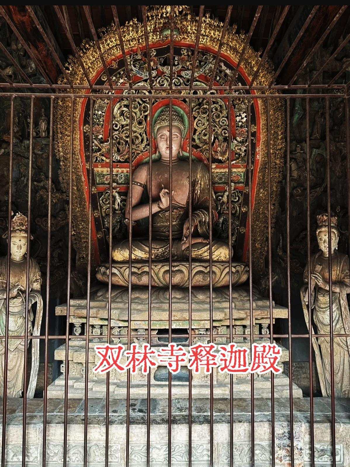 顶礼本师释迦牟尼佛🌹🌹🌹
顶礼大智文殊菩萨🌹🌹🌹
顶礼大行普贤菩萨?