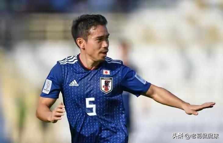 日本队老将长友佑都真是不知天高地厚！在今天日本队以1：1战平瑞典队的赛后，长友佑