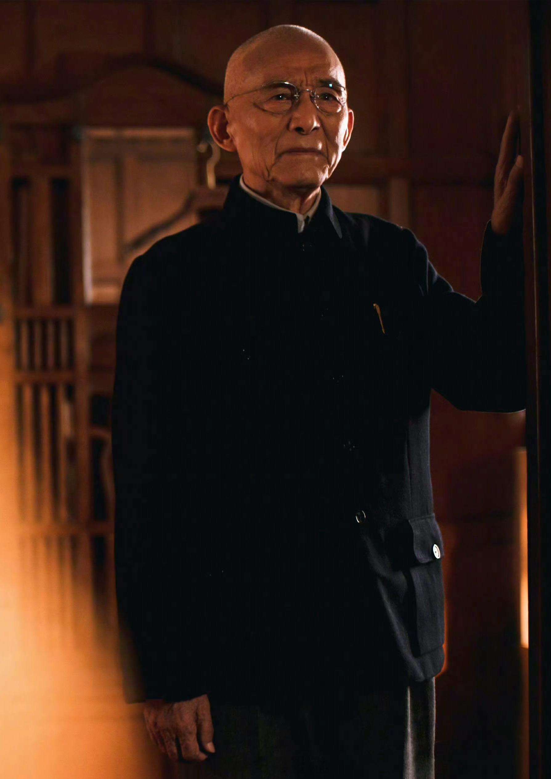 游本昌去世《繁花》演技印象深刻，留下了很多名场面。 ​​​