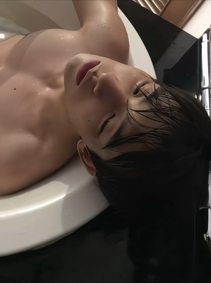 好帅 
