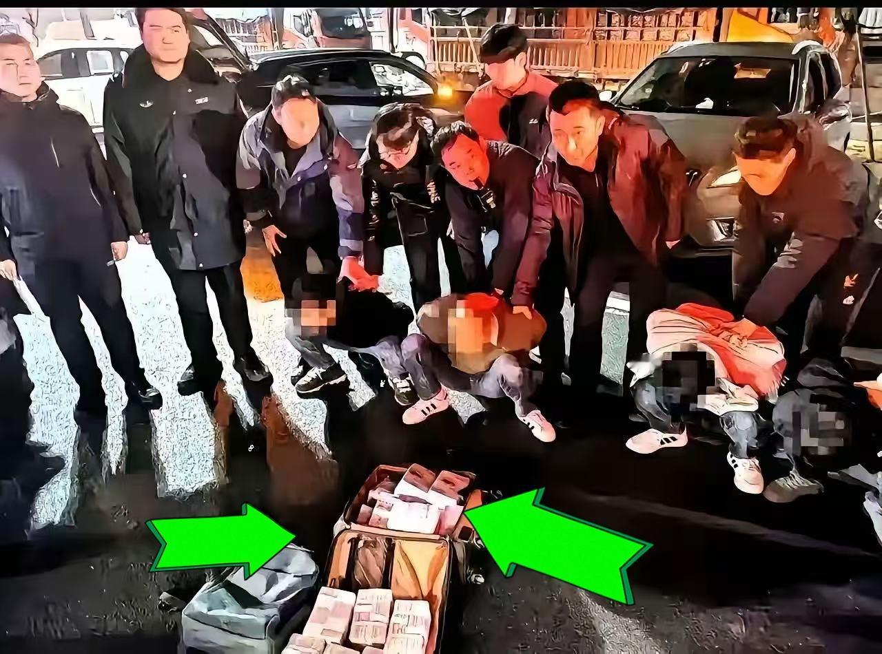 炸窝了！26年全国第一巨额抢劫案在江苏发生！
2026春节前夕江苏泰州海陵区发生