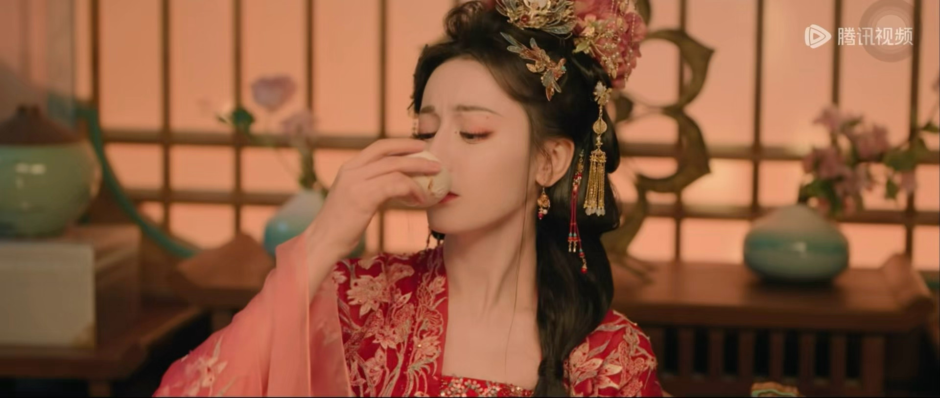 让迪丽热巴演花魁可太有说服力了白日提灯