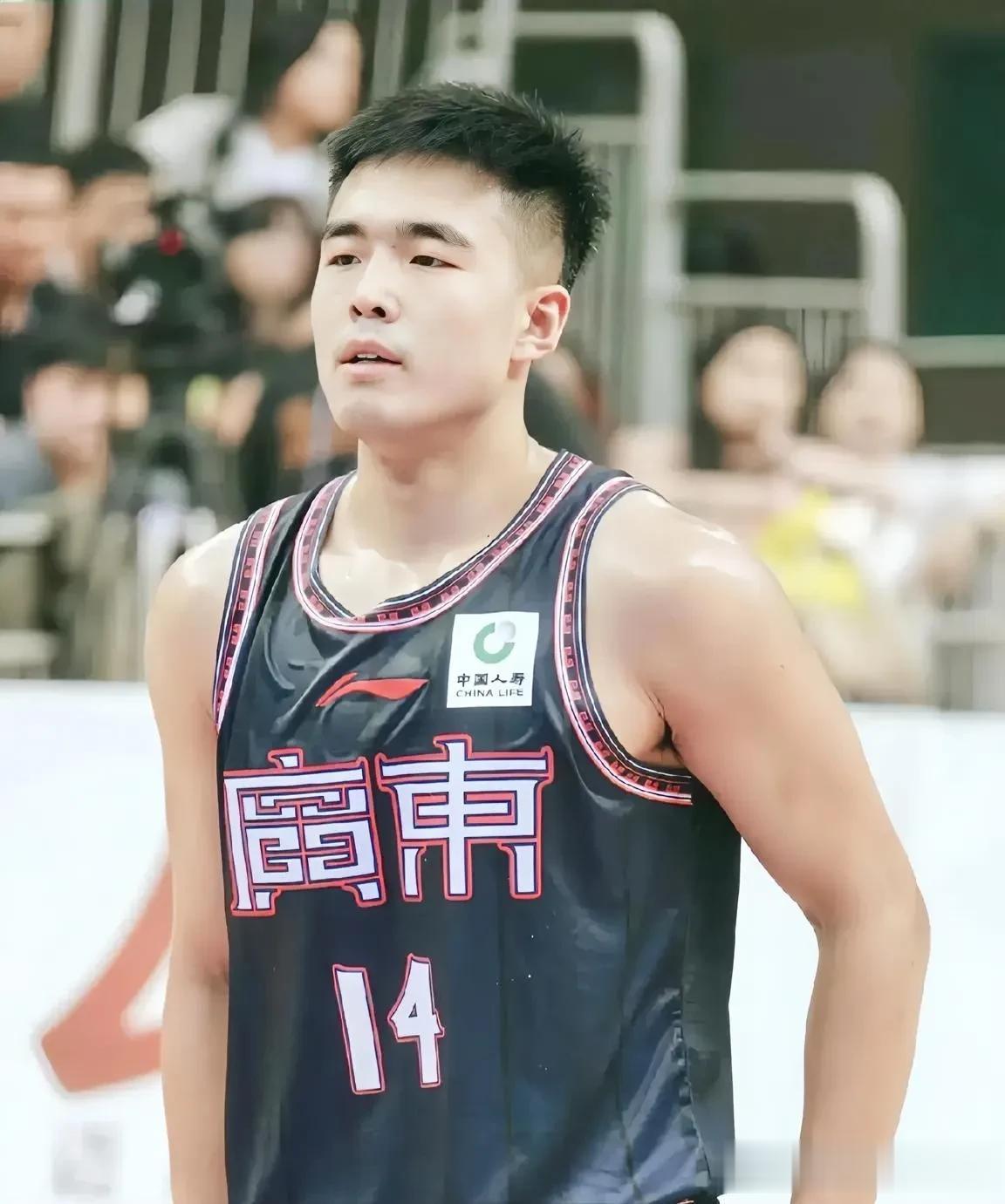 WCBA常规赛12轮打完，2023届5位新秀数据一览，孰强孰弱一目了然！

1、