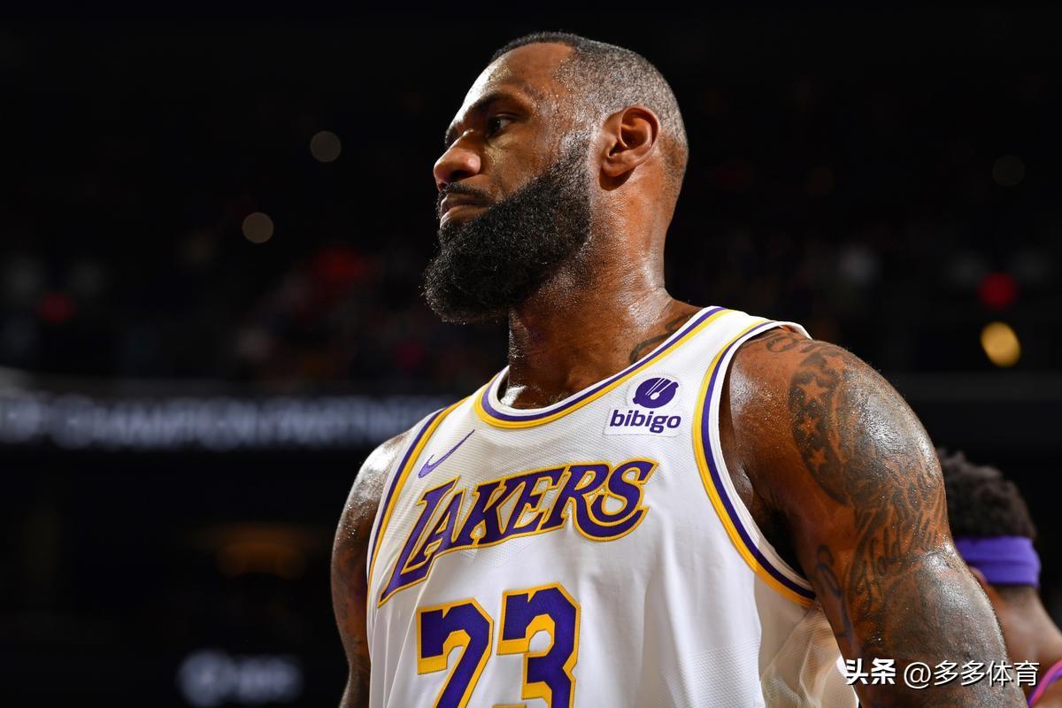 又有一人赛季报销，NBA设定的65场评奖资格的门槛，需不需要改变。

勇士的穆迪