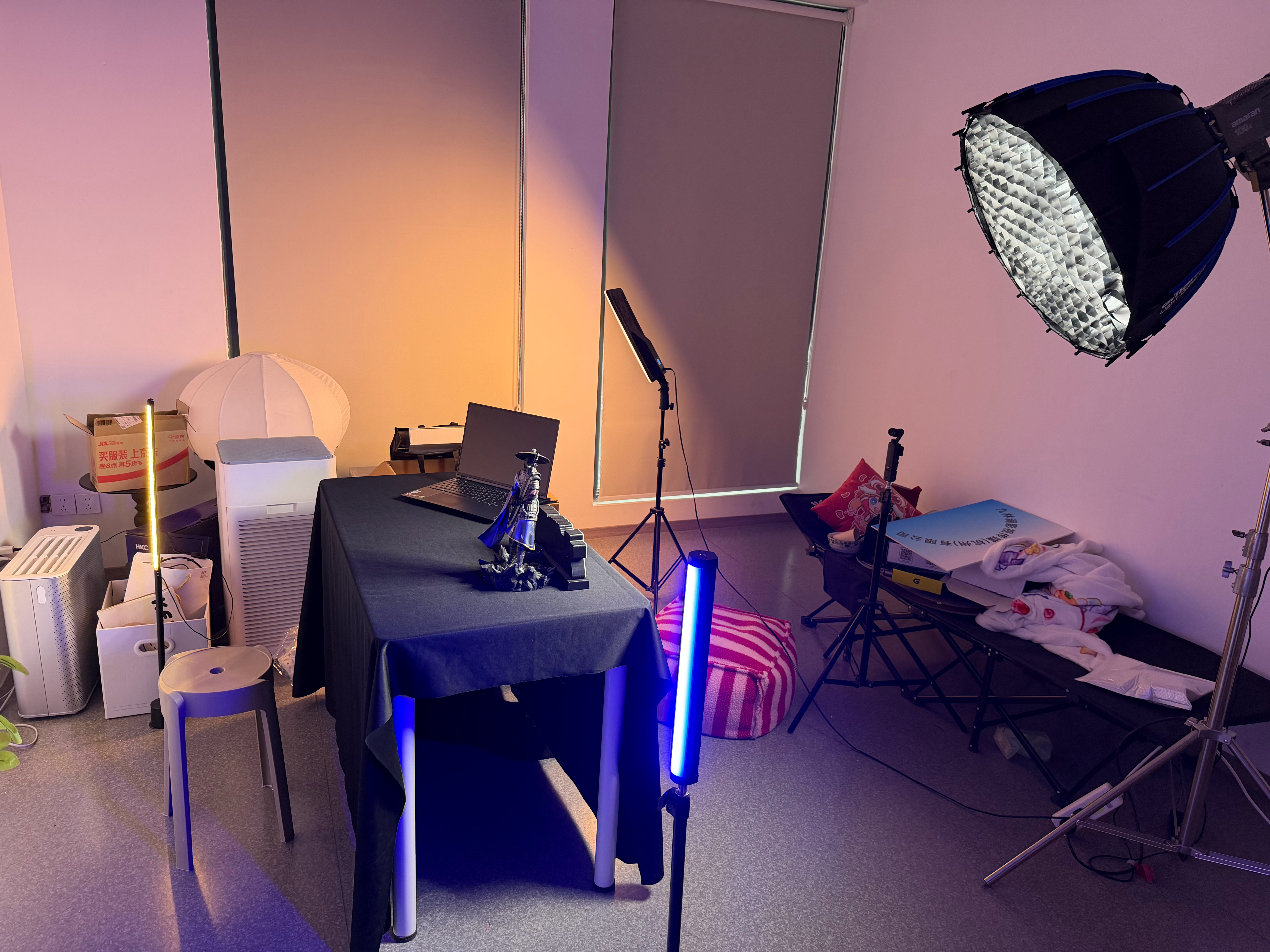 开录开录，简陋的录制房间 