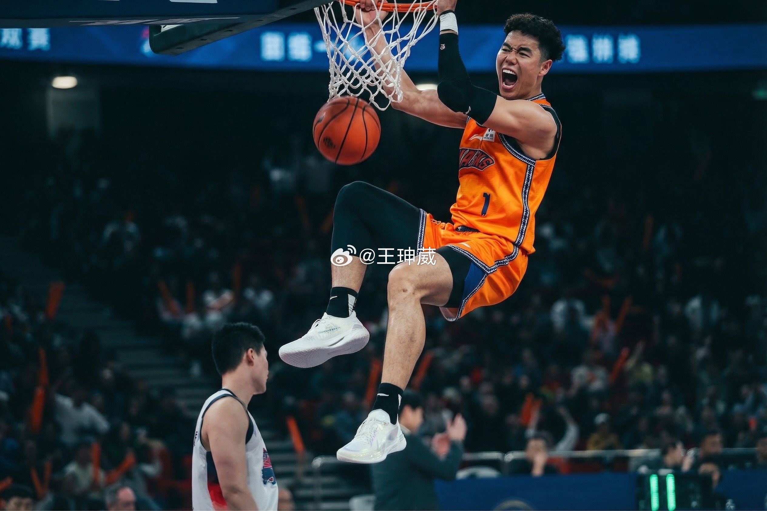 添荣回归之后，又一把进攻好手上线！cba