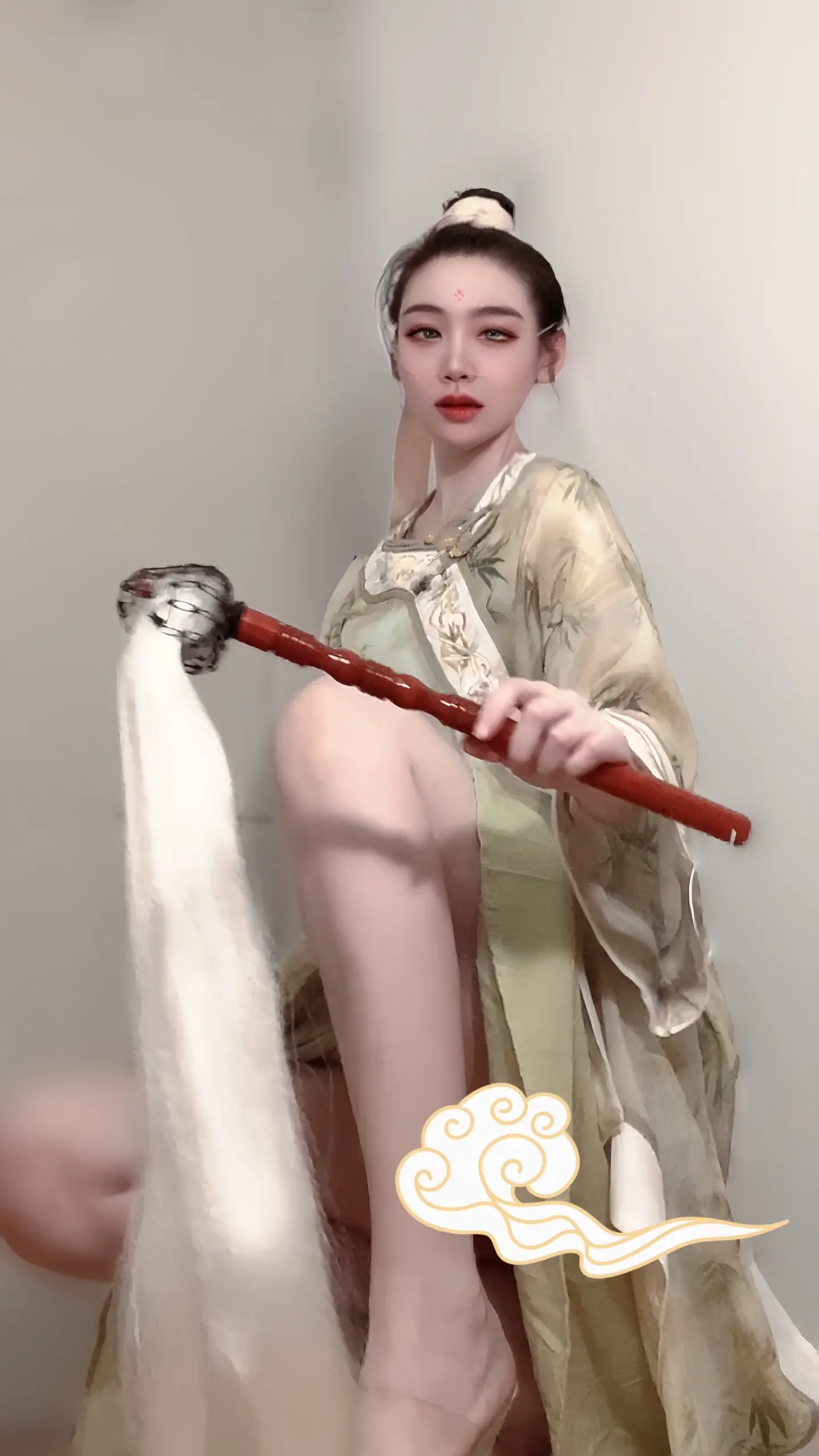 50岁依然保持好状态之。你能体会囊中羞涩的窘迫，你还能理解穷人乍富的傲...