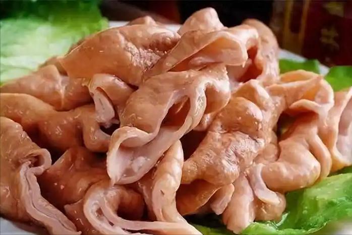 肥肠成为关注焦点！医生提醒：常吃肥肠的人，可能会收获这3个好处
 
 
近年来，