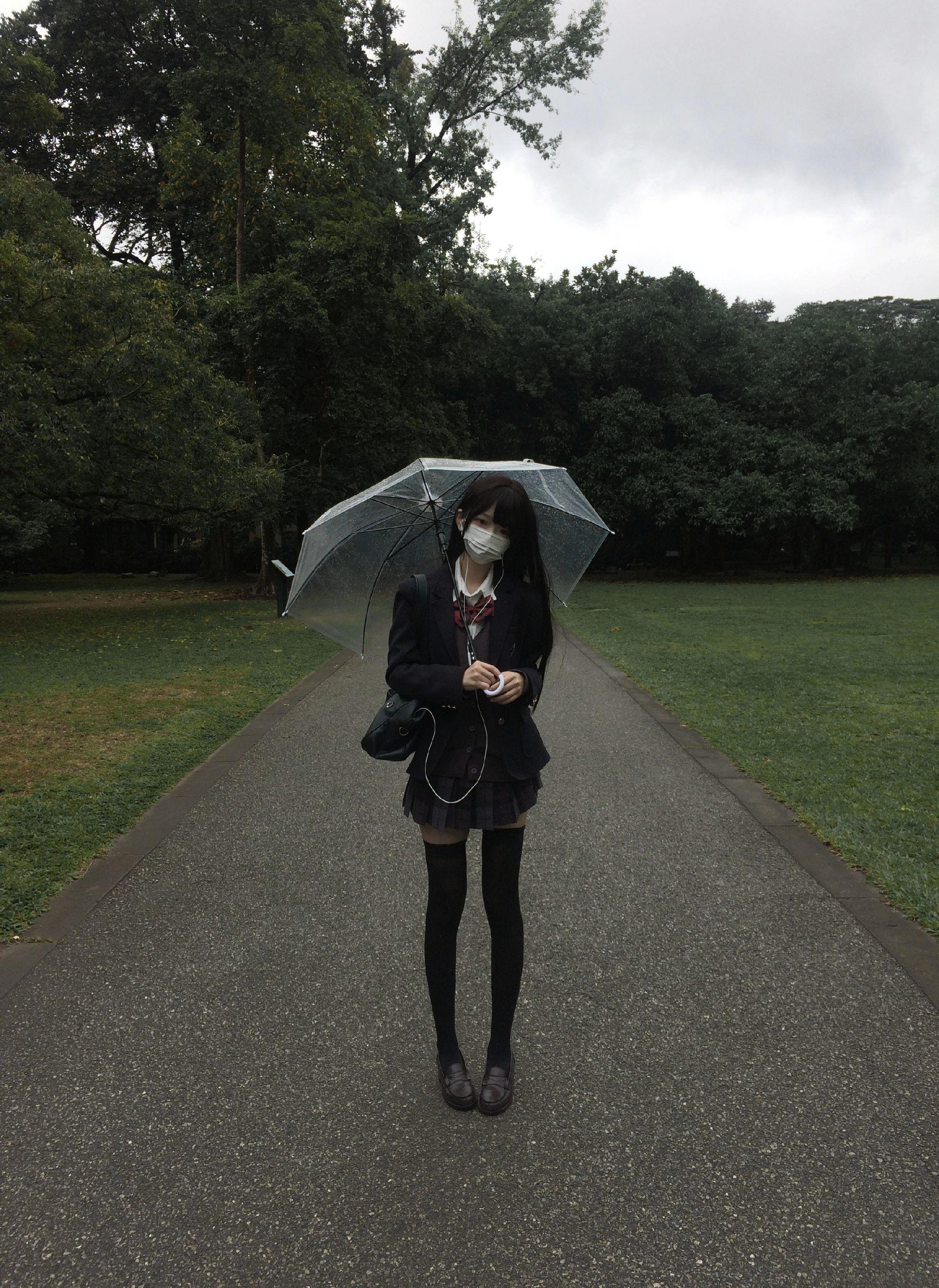 什么都是短暂的 只有失去和怀念是漫长的。