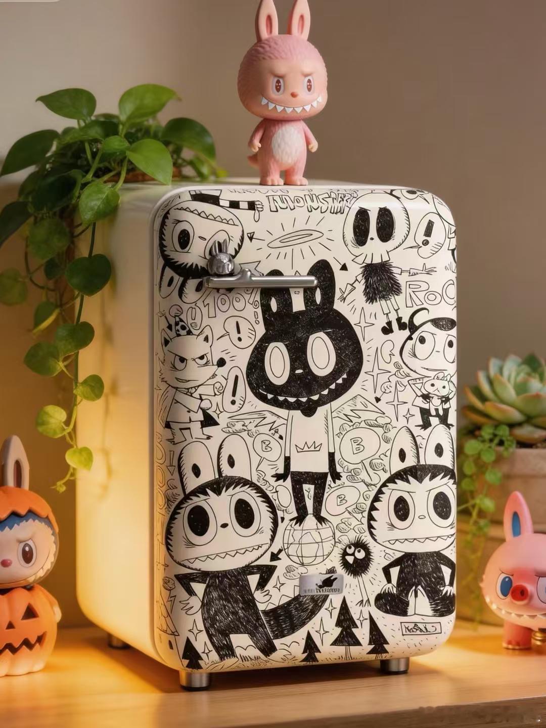 泡泡玛特做家电是不务正业吗  其实本质上是要把IP从橱窗里的收藏品变成日常生活中