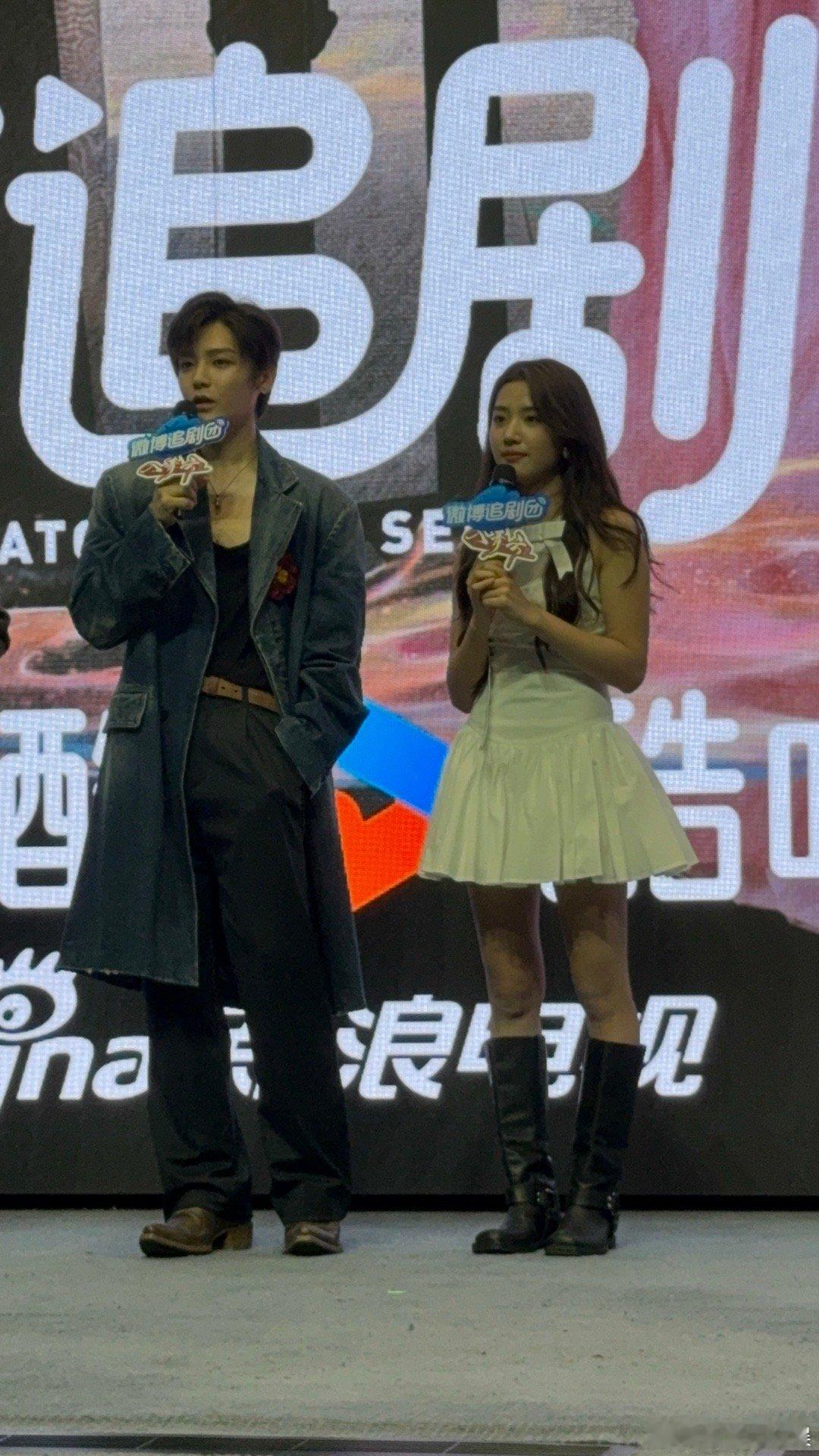侯明昊卢昱晓回应内娱纯骗cp 好会说！ ​​​