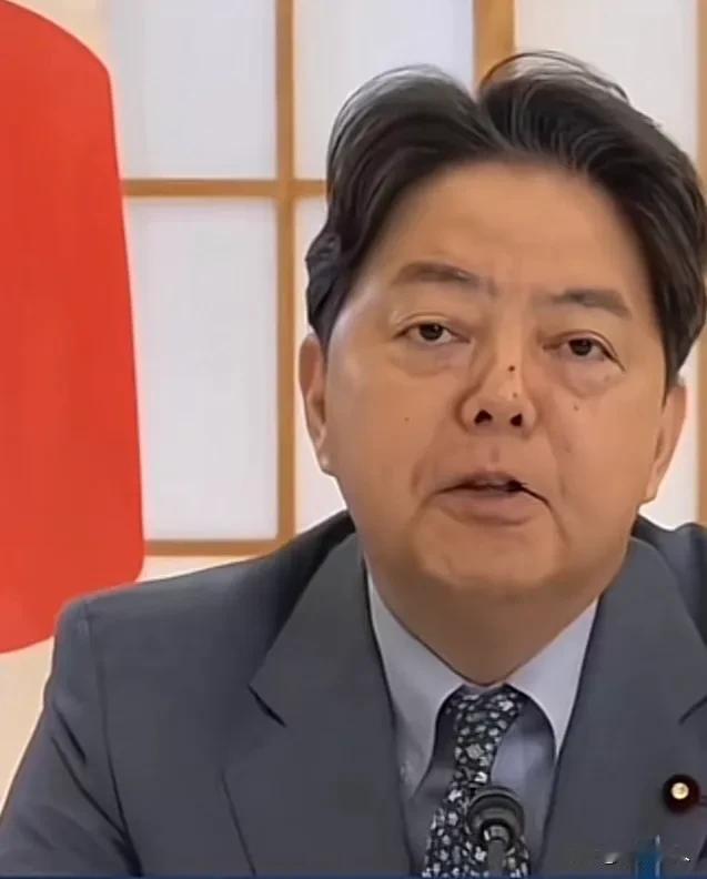 日本抱怨：中国发射洲际导弹，没有向日本通报！
