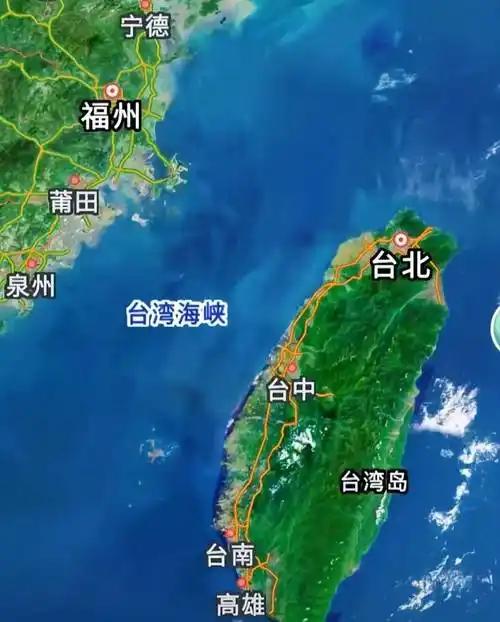 [微风]一定要再次明确一下，台湾不是收复问题，台湾并没有被国外占领，也不需要像香