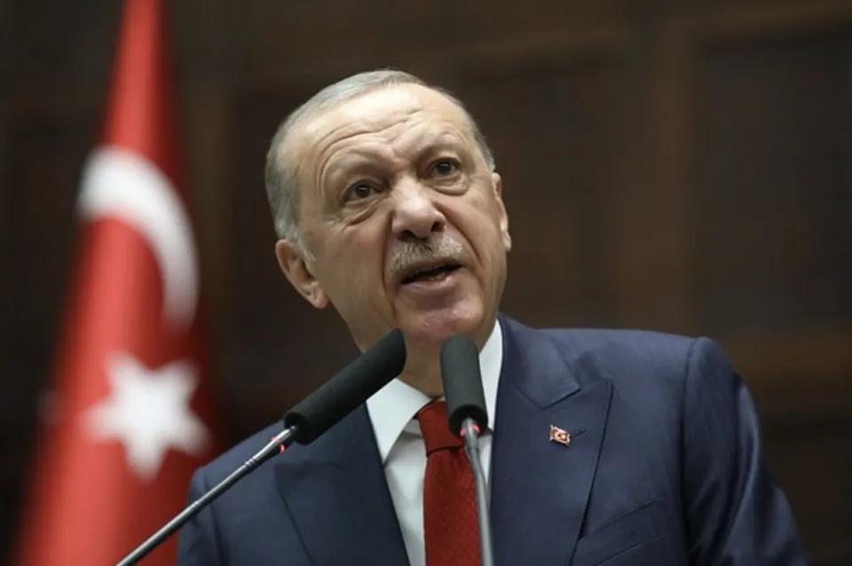 土耳其总统埃尔多安害怕了！一组恐怖数字让他出冷汗，中东已炸锅，再不管就全完了！