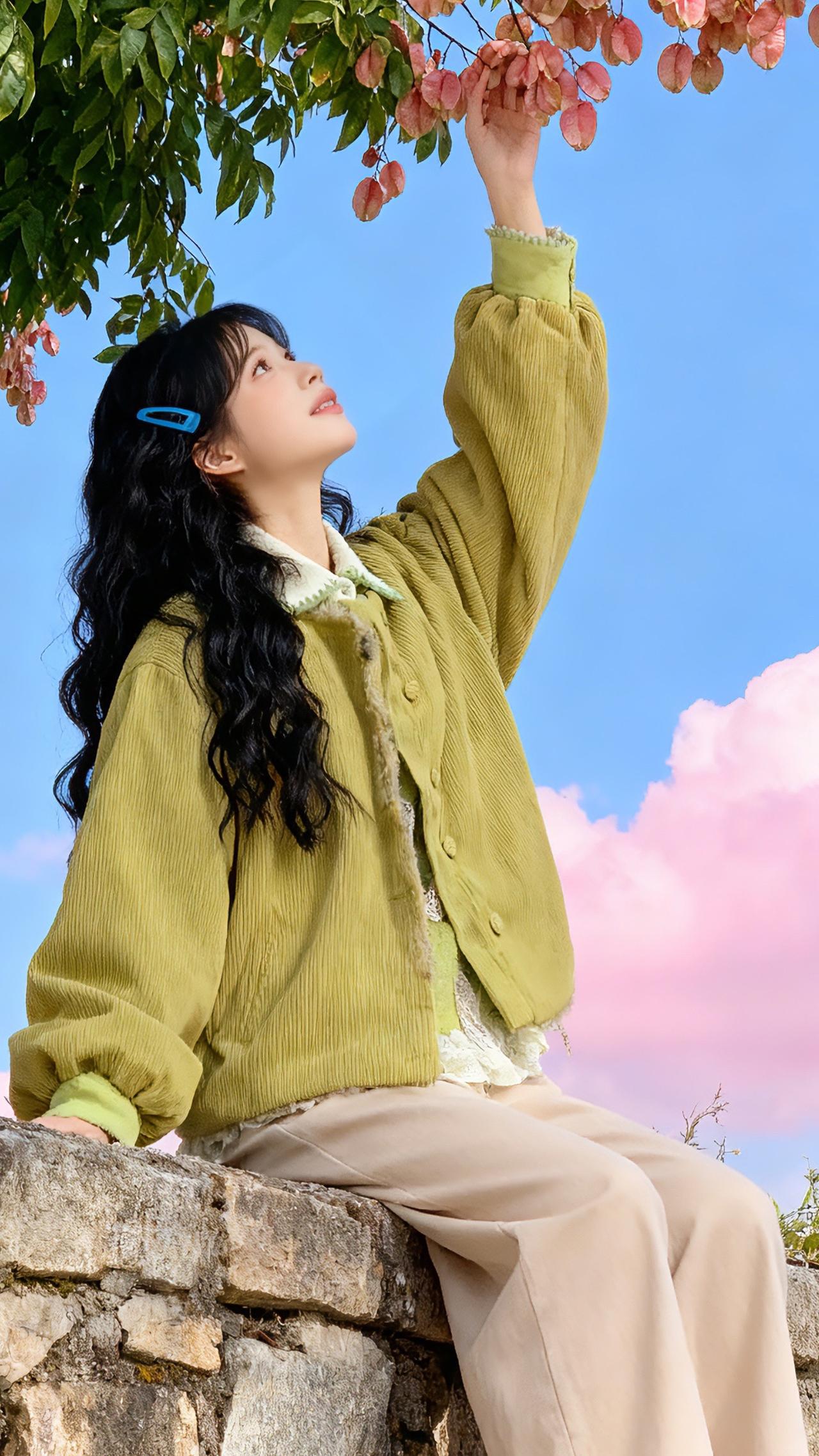 秋冬超火一整套女装2025新款韩版假两件卫衣休闲外套休闲裤三件套出游穿搭 穿搭 