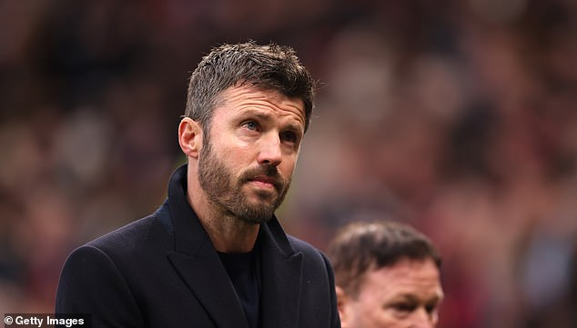 多家媒体：曼联冬窗关窗；齐尔克泽、乌加特等留到夏窗再谈