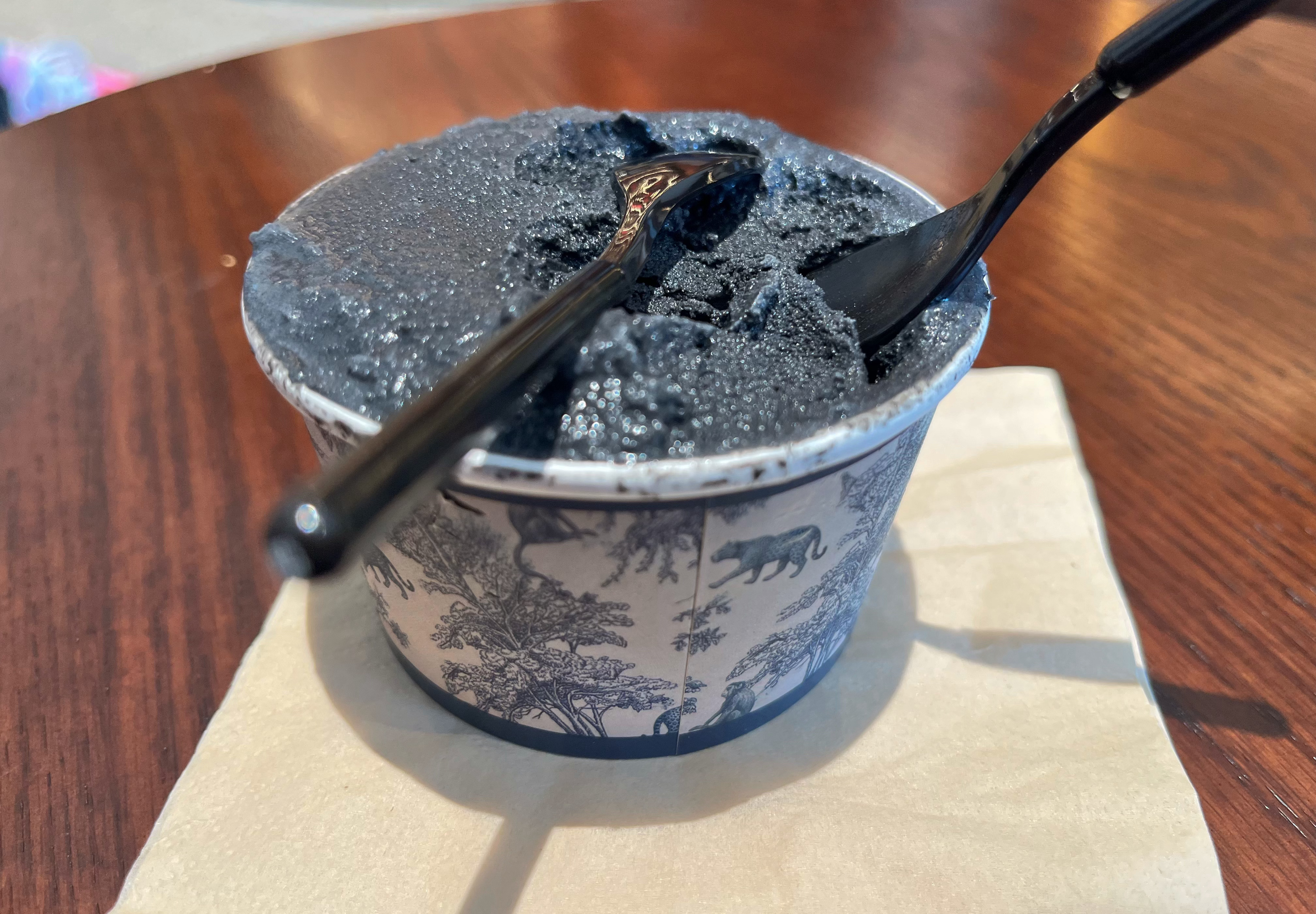 芝麻冰淇淋