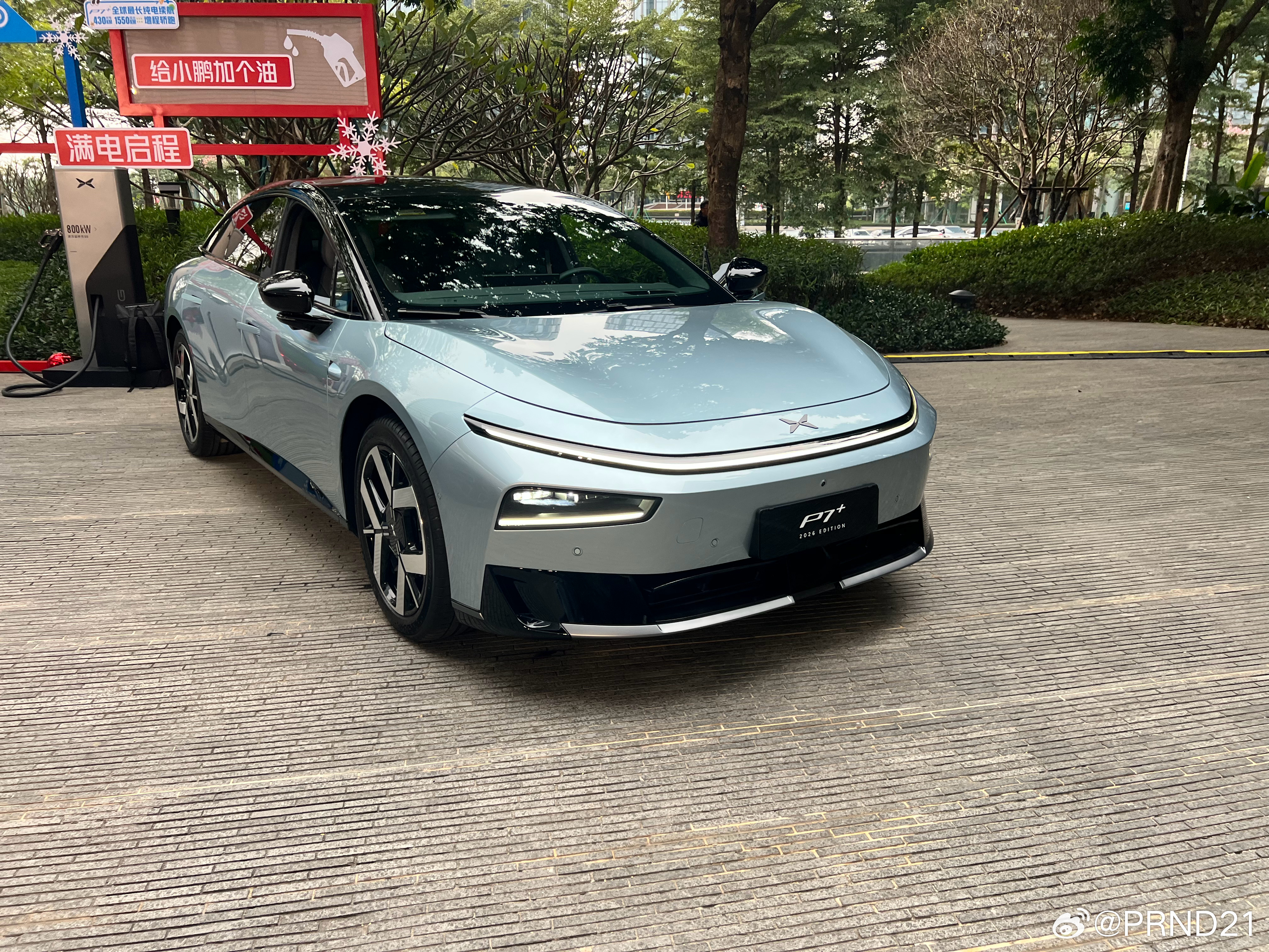 何小鹏直播第二代VLA推送 哦对了，这个VLA还不是期货，而是已经迭代到可正式上