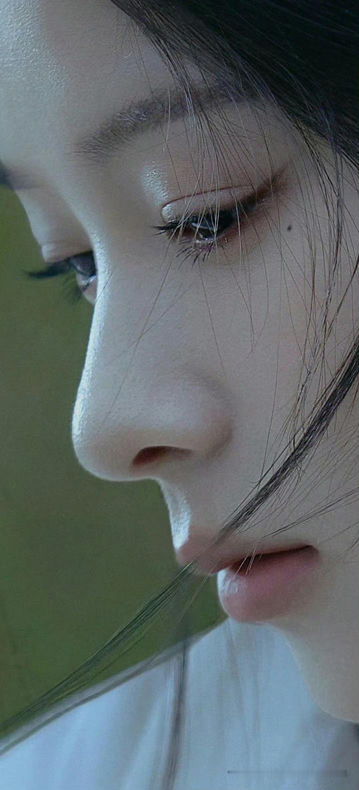 装备的忧郁 