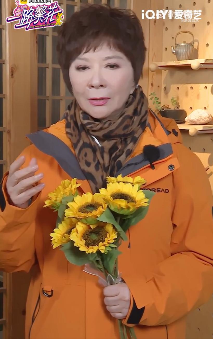 蔡明张嘴就是小品  还得是咱们蔡明老师啊，实实在在证明了什么是搞笑能力每分每秒都