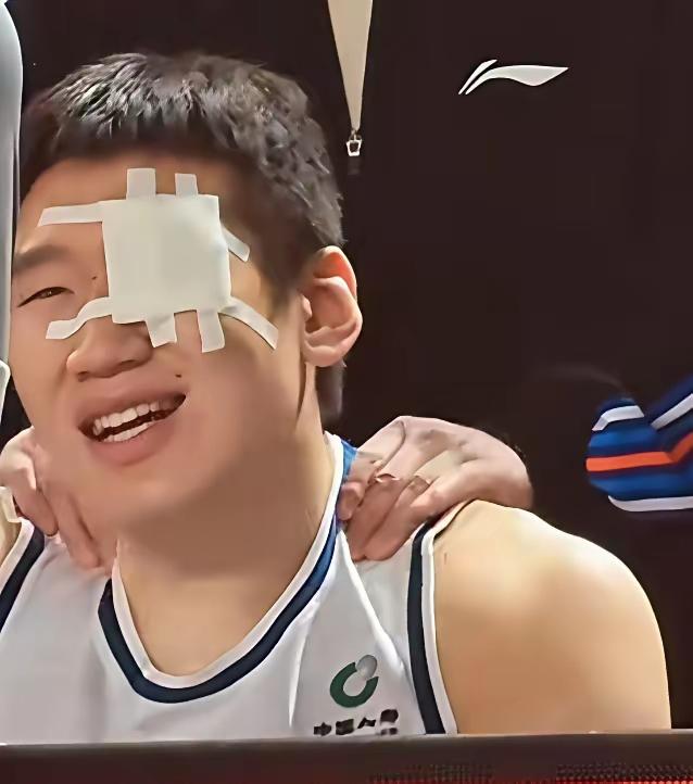 我只能接受这也许是最好的安排！
①广东宏远怎么打也难上升到第三名。
②广东宏远的