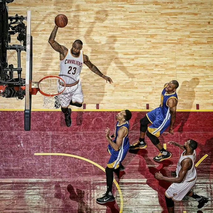 一张比较少见的视角