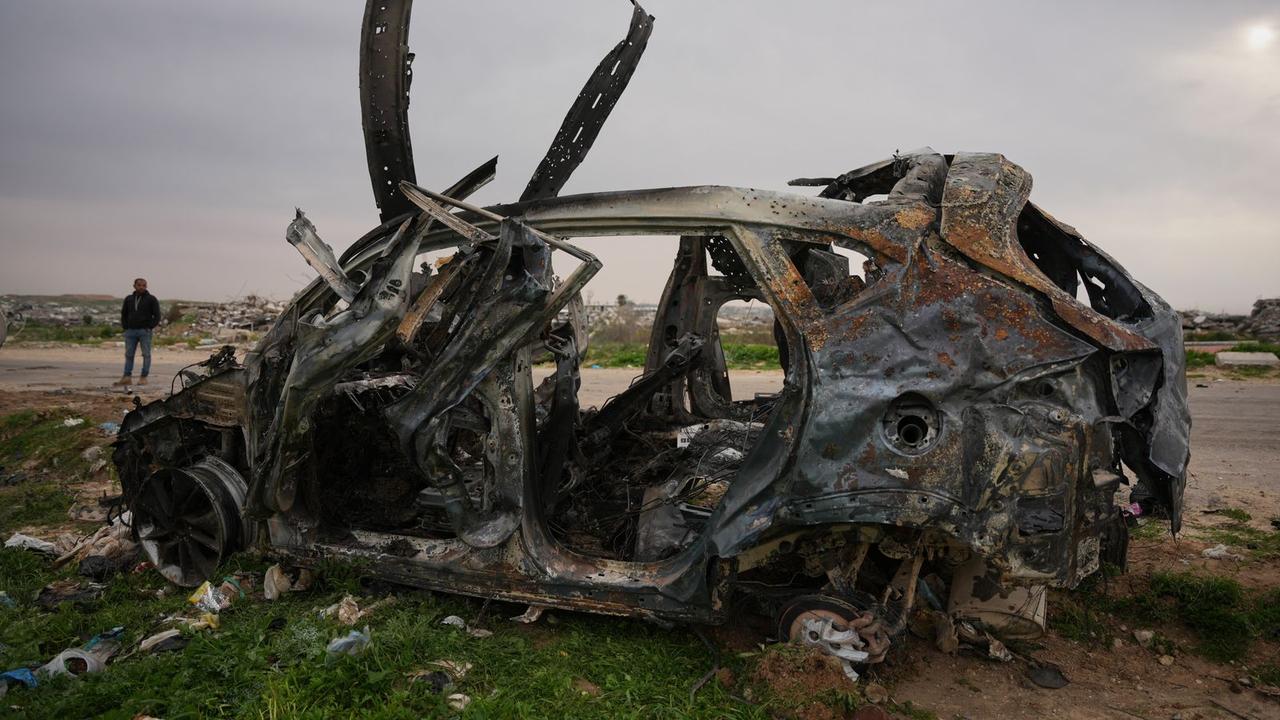 以色列炮火造成加沙至少11名巴勒斯坦人死亡，医院官员称